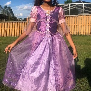 Disney store rapunzel dress size 10